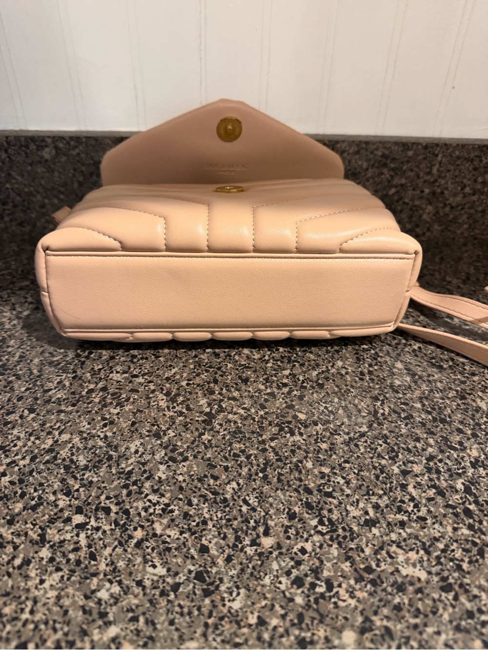 Saint Laurent Quilted Chevron Leather Crossbody in Blush - Picture 3 of 3